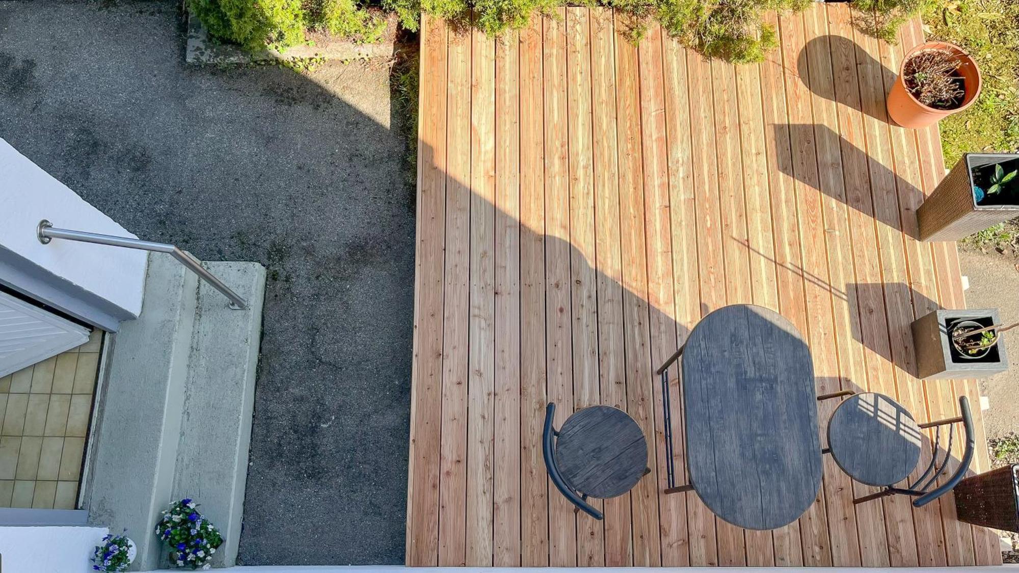 Fewo-Lavees Moderne Zentrale Fewo Nahe Omv Wacker Kliniken Burg -Eigener Eingang-Schluesselloser Check In Burghausen Exterior foto